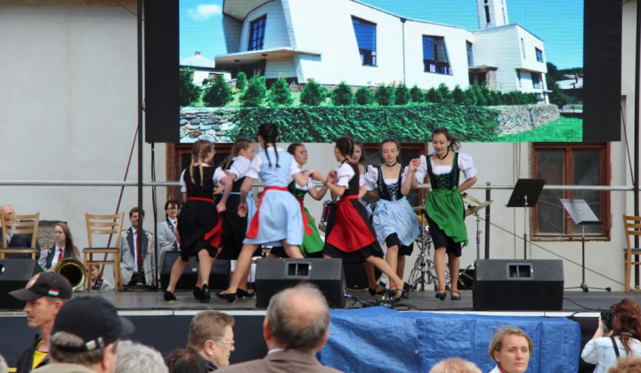 Šport a Kultúra / II. FESTIVAL RUDOHORIA