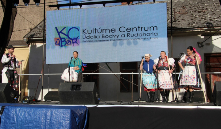 Šport a Kultúra / II. FESTIVAL RUDOHORIA