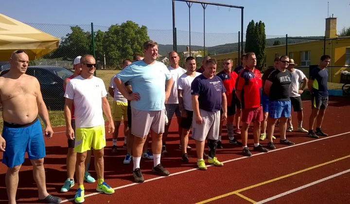 Šport a Kultúra / Nohejbalový turnaj 2015