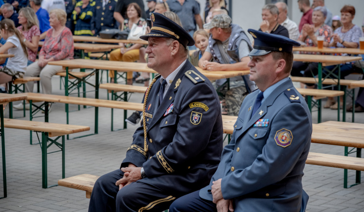 Šport a Kultúra / Posvätenie HASIČSKEJ ZBROJNICE V ŠEMŠI - foto