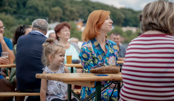 Šport a Kultúra / Posvätenie HASIČSKEJ ZBROJNICE V ŠEMŠI - foto