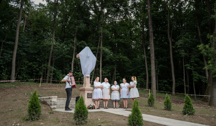 Šport a Kultúra / Posvätenie kríža 2021 - foto