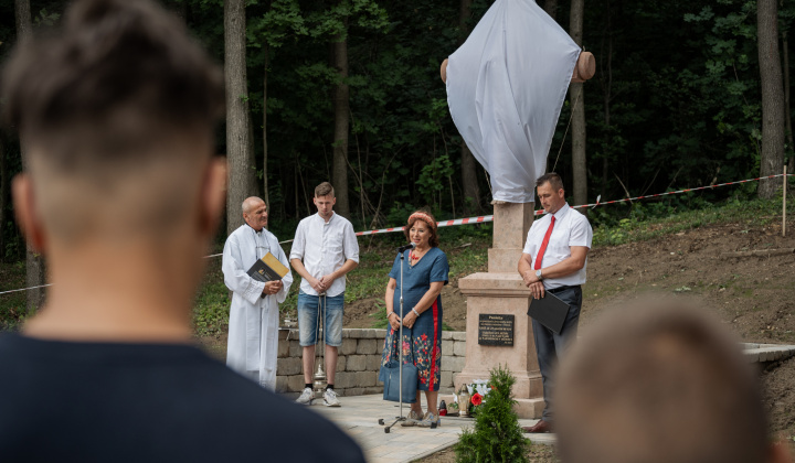 Šport a Kultúra / Posvätenie kríža 2021 - foto