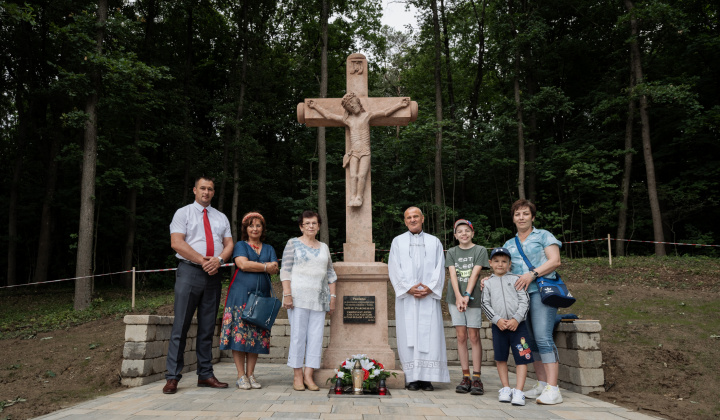 Šport a Kultúra / Posvätenie kríža 2021 - foto