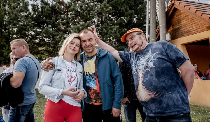 Šport a Kultúra / Stavanie mája a májová veselica 2022 - foto