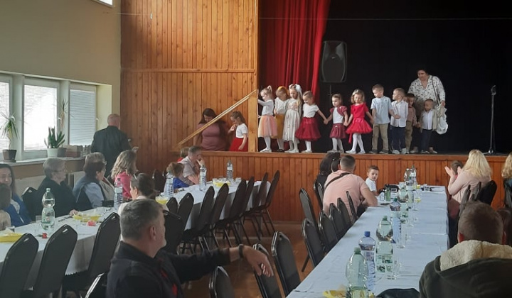 Šport a Kultúra / Deň matiek 2022 - foto
