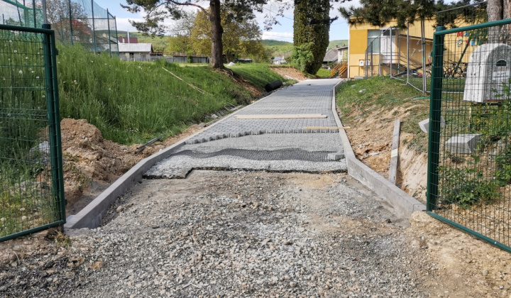 Vodozádržné opatrenia v areáli MŠ Šemša