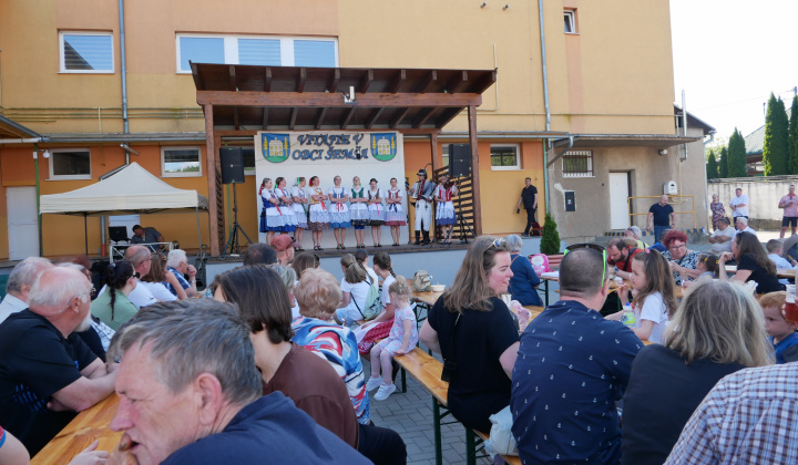 Stavanie mája 2024
