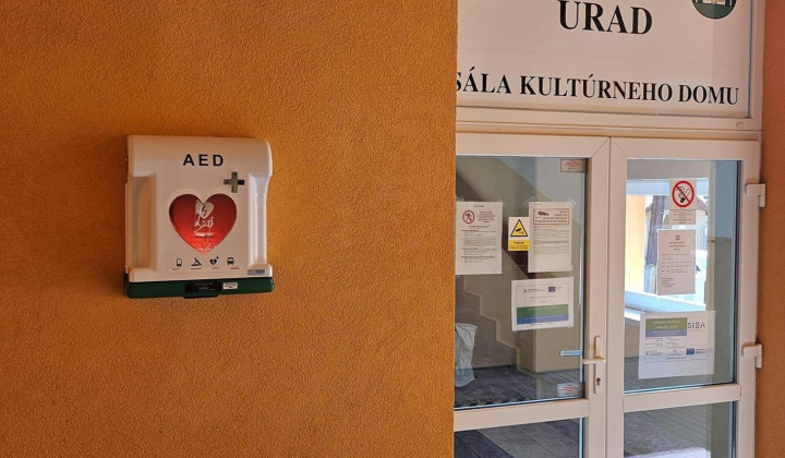 2. fotografia fotogalérie Automatický externý defibrilátor
