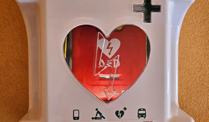 3. fotografia fotogalérie Automatický externý defibrilátor