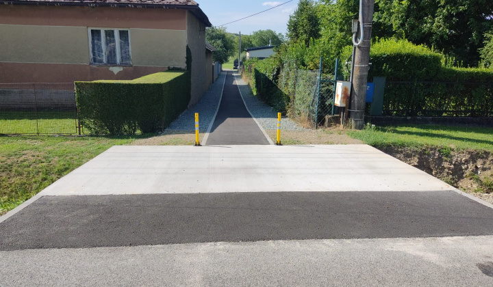 6. fotografia fotogalérie Rekonštrukcia chodníka k futbalovému ihrisku