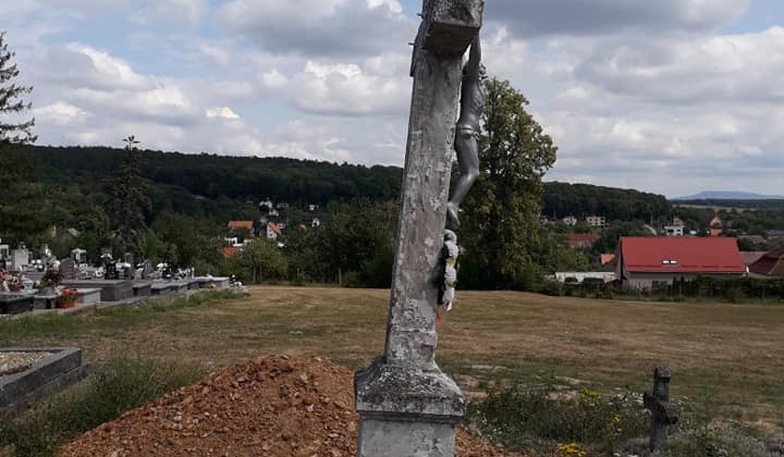 Reštaurovanie kríža