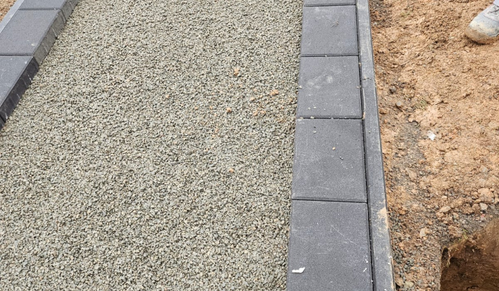 10. fotografia fotogalérie Rekonštrukcia chodníka v obci Šemša