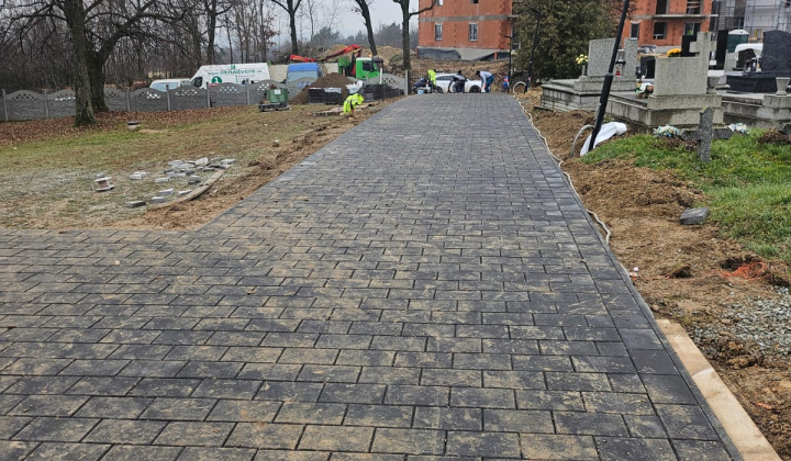 11. fotografia fotogalérie Rekonštrukcia chodníka v obci Šemša