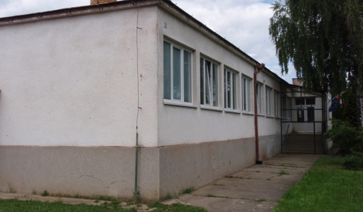 Rekonštrukcia-zateplenie strechy  a plášťa budovy ZŠ a MŠ 2013 