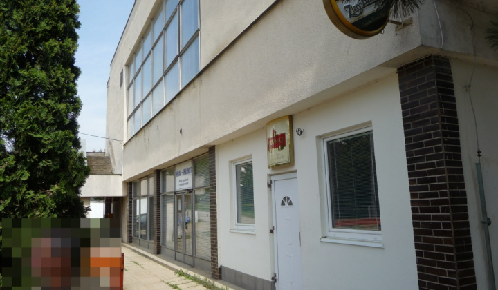 Rekonštrukcia viacúčelovej budovy 2010-2012