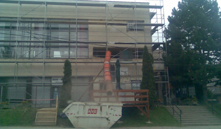 Rekonštrukcia viacúčelovej budovy 2010-2012