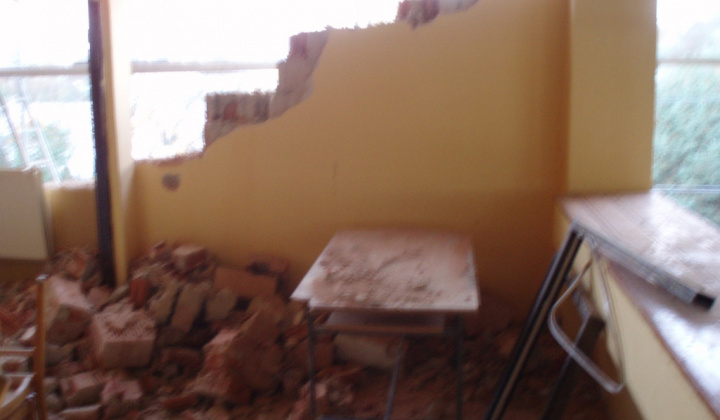 Rekonštrukcia viacúčelovej budovy 2010-2012