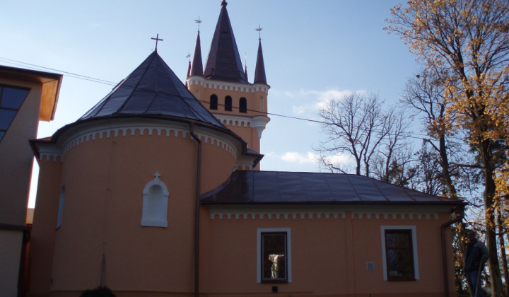 Kostol v obci 
